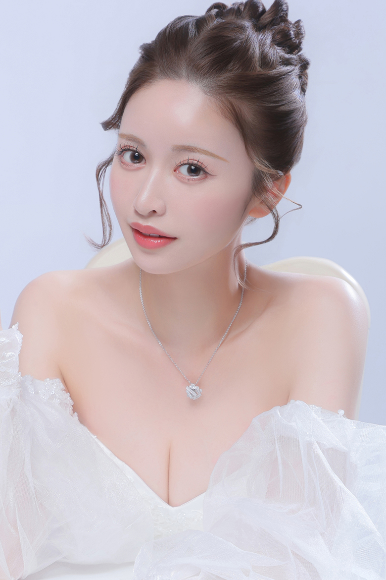 白咲ゆり（YURI SHIROSAKI）NOBLE